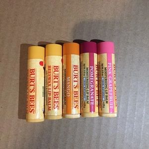 5 x burt's bees chapsticks